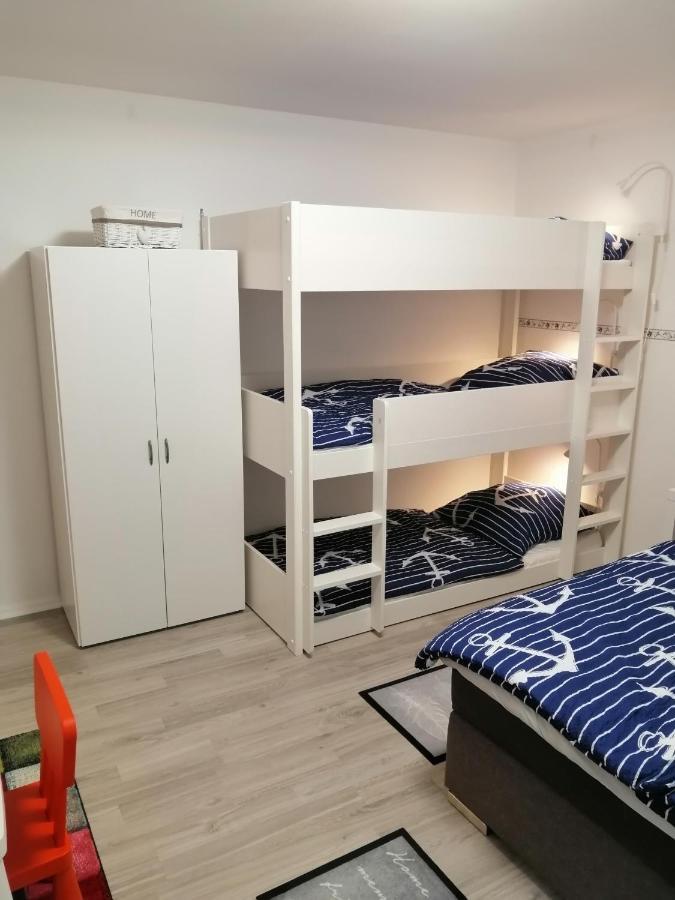 Familien Fewo Wohnung 1 Mit Kinder Spielecke Erdgeschoss An Der Muhle Am Wochenmarkt Bremerhaven Exterior photo